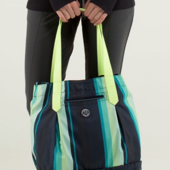 lululemon Navy Striped Tote Bag - Picture 2 of 3